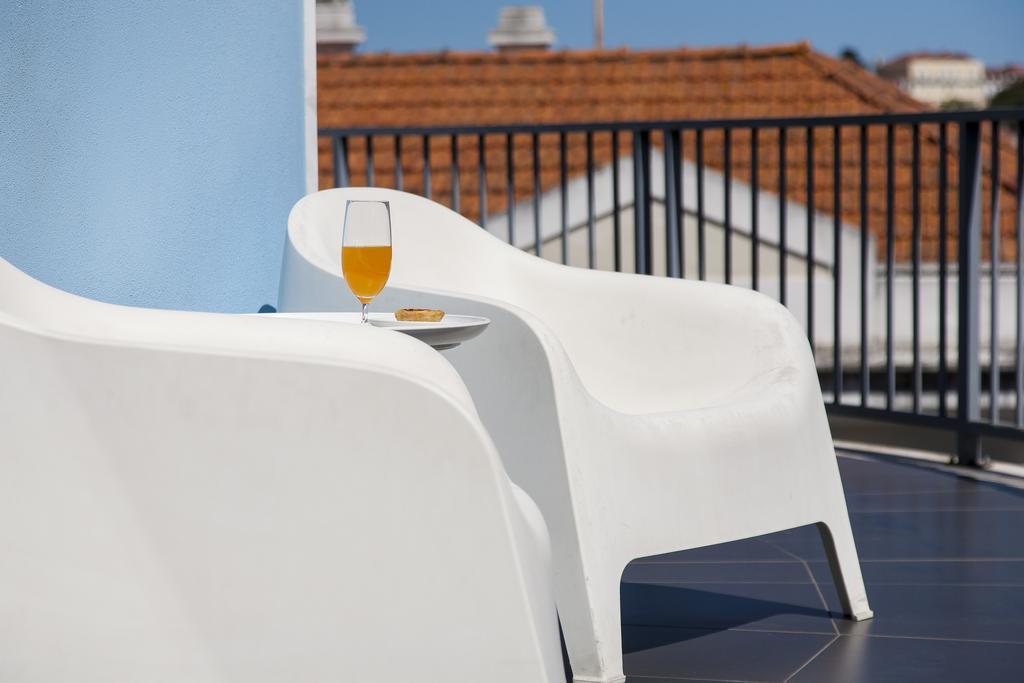 Joivy Joyful 2Br Apt With Terrace Nearby Sao Bento Palace Lisboa Exterior foto